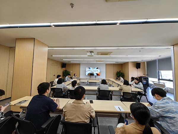 人间四月天 读书正当时——千亿体育集团(中国)股份有限公司官网开展读书分享活动