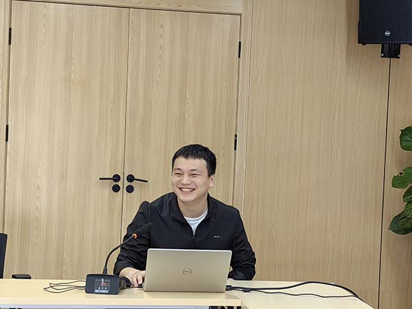 人间四月天 读书正当时——千亿体育集团(中国)股份有限公司官网开展读书分享活动