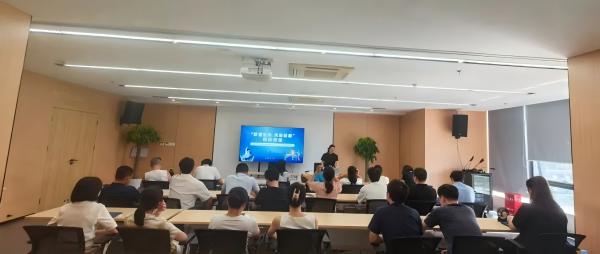 千亿体育集团(中国)股份有限公司官网、江西省工程咨询协会联合开展“珍惜生命、关爱健康”知识讲座